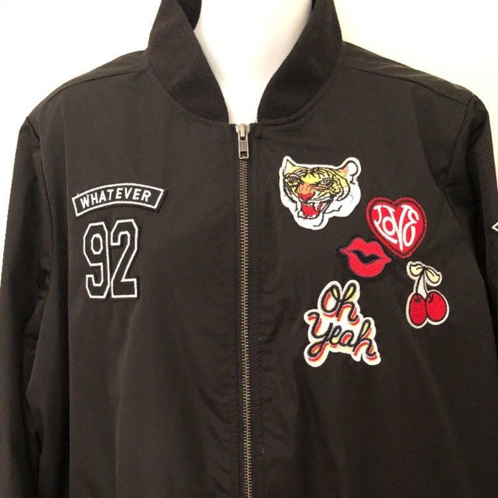 Torrid Hot Topic Black Patch Bomber Jacket Nwot - image 3